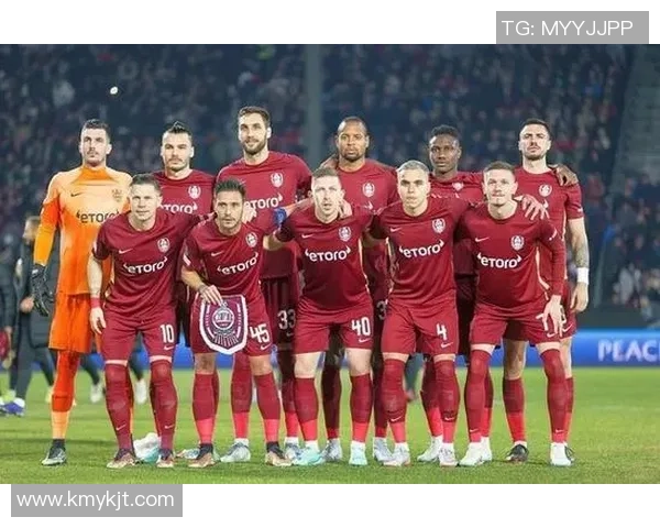 探索日本足球明星的辉煌历程与影响力分析